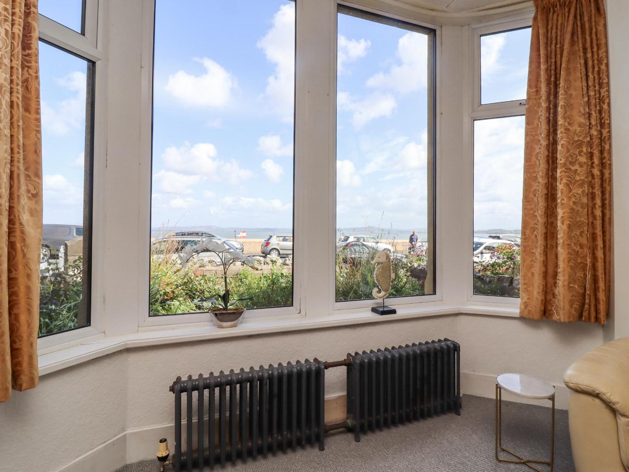382 On The Bay Apartment มอร์คัมบ์ ภายนอก รูปภาพ